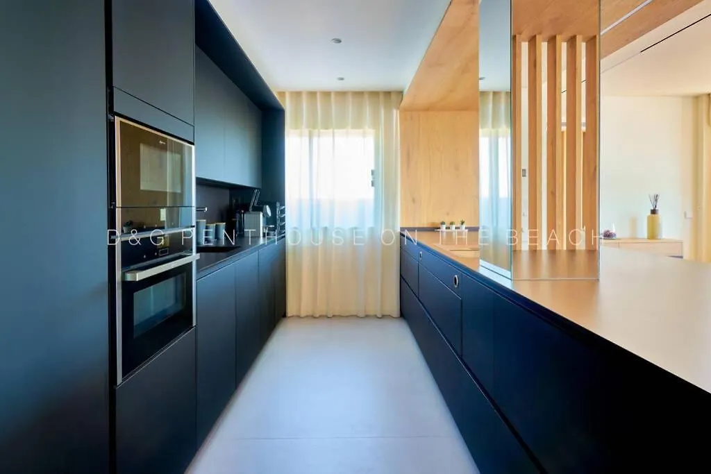 D&R Penthouse On The Beach Apartment Malaga
